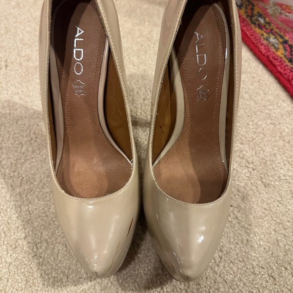 Heels - Picture 3 of 5